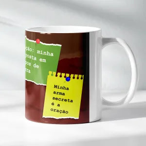 Caneca - Quem ora, luta de joelhos